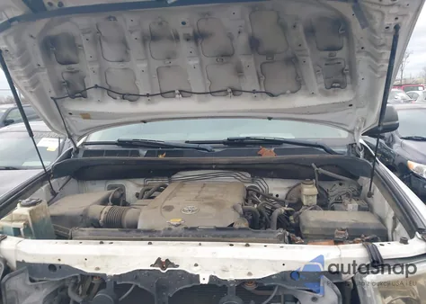 2010 Toyota Tundra Grade 5.7L V8 from USA, damaged, VIN 5TFUW5F19AX153806